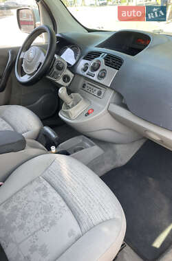 Минивэн Renault Kangoo 2009 в 