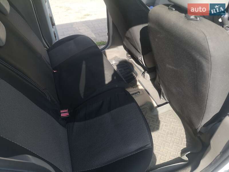 Минивэн Renault Kangoo 2018 в Раздельной фото 23 Минивэн Renault Kangoo 2018 в Раздельной