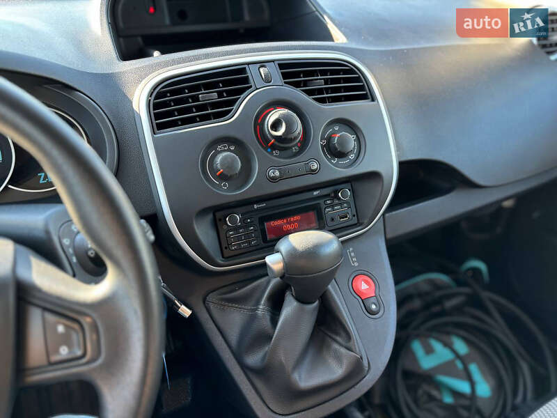 Грузовой фургон Renault Kangoo 2019 в Львове
