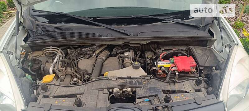 Вантажний фургон Renault Kangoo 2017 в Києві фото 3 Вантажний фургон Renault Kangoo 2017 в Києві