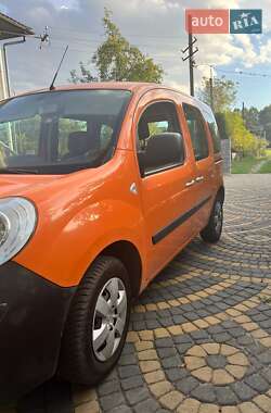 Минивэн Renault Kangoo 2011 в 