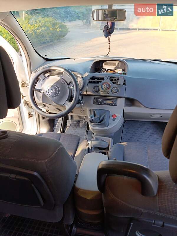 Минивэн Renault Kangoo 2009 в Павлограде