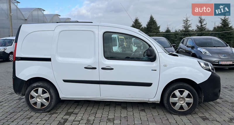 Грузовой фургон Renault Kangoo 2017 в Львове