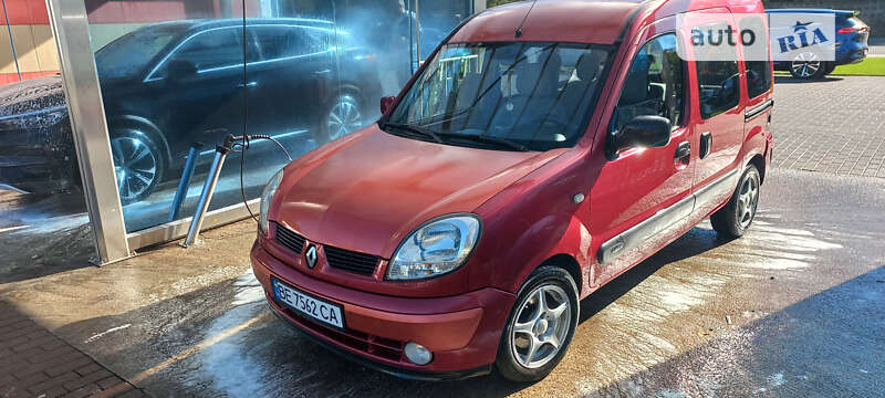 Минивэн Renault Kangoo 2005 в Киеве