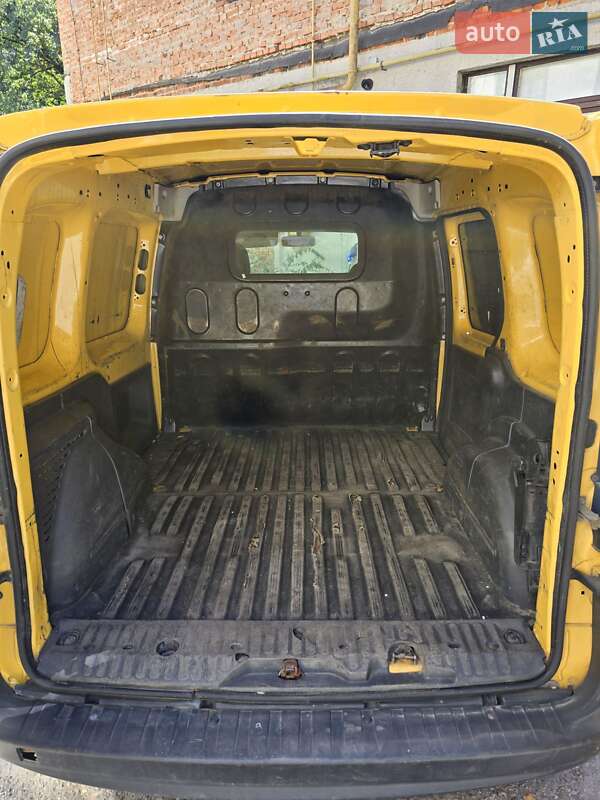 Вантажний фургон Renault Kangoo 2013 в Тернополі