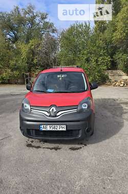 Вантажний фургон Renault Kangoo 2013 в Дніпрі