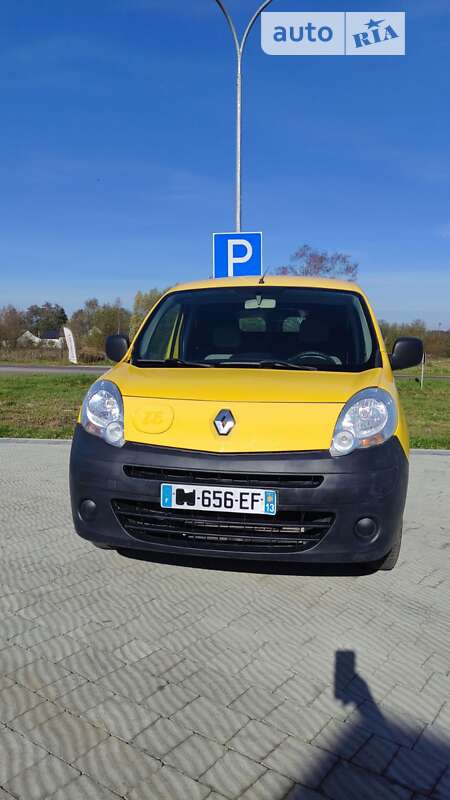 Вантажний фургон Renault Kangoo 2012 в Львові