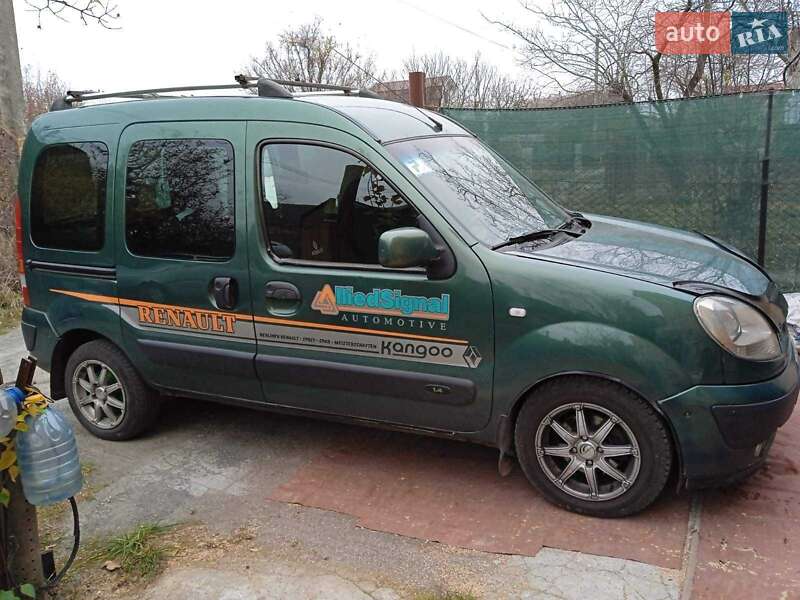 Минивэн Renault Kangoo 2007 в Киеве