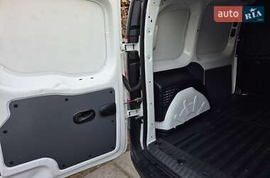 Вантажний фургон Renault Kangoo 2013 в Києві