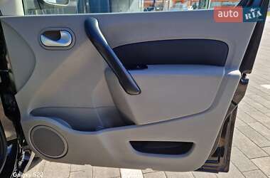 Минивэн Renault Kangoo 2010 в 
