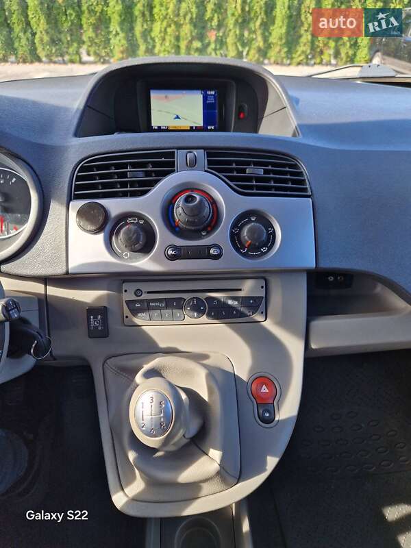 Минивэн Renault Kangoo 2010 в Черновцах
