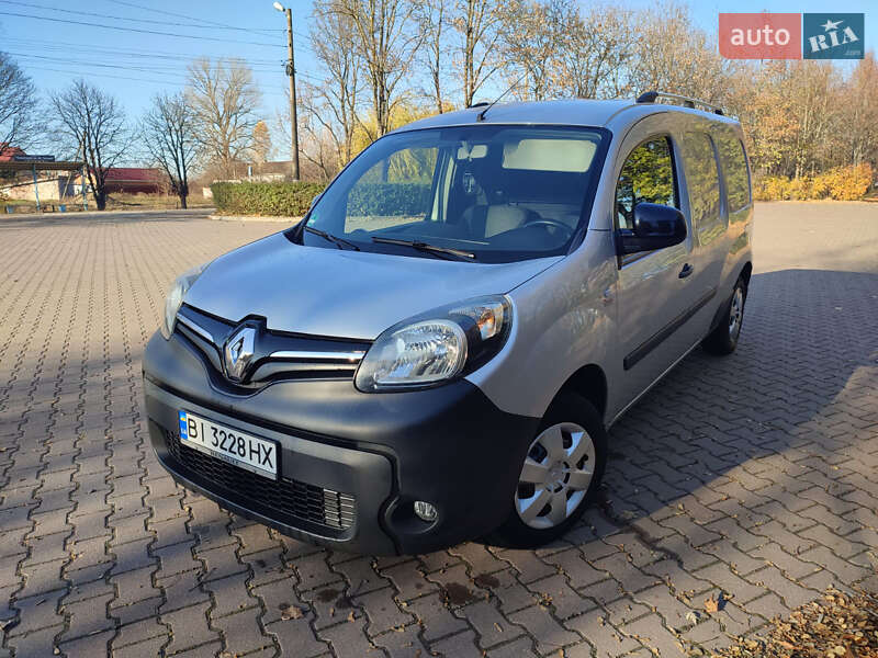 Вантажний фургон Renault Kangoo 2015 в Миргороді