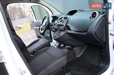 Минивэн Renault Kangoo 2015 в 