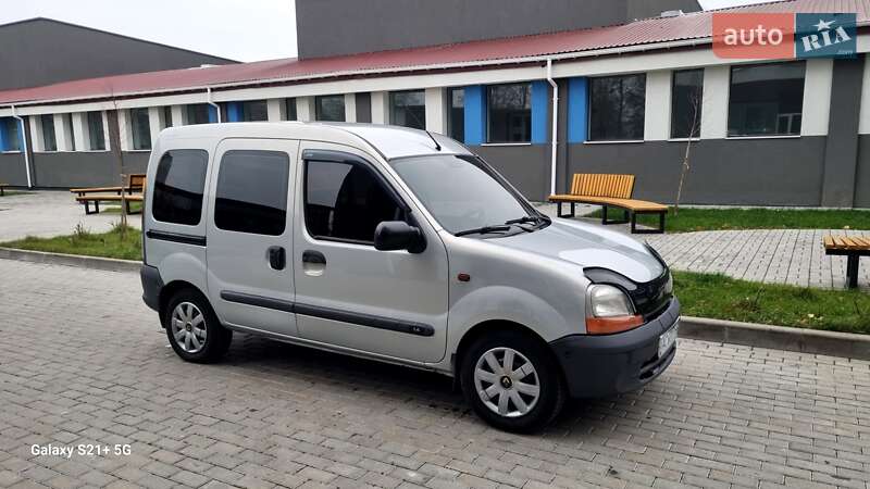 Минивэн Renault Kangoo 2000 в Луцке