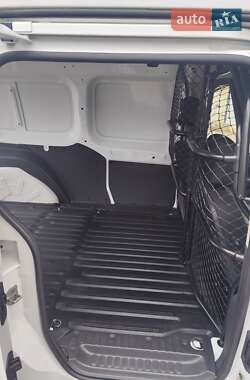 Грузовой фургон Renault Kangoo 2021 в 