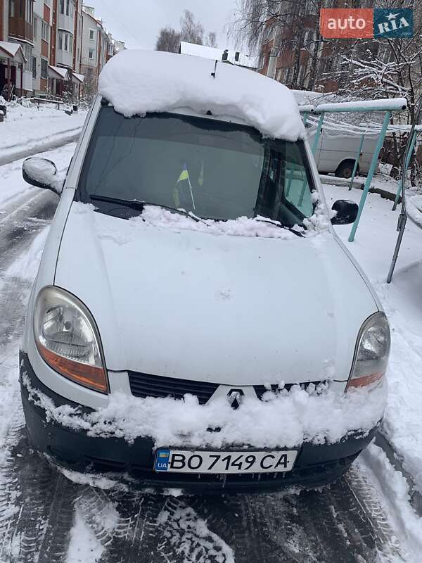 Мінівен Renault Kangoo 2004 в Тернополі фото 2 Мінівен Renault Kangoo 2004 в Тернополі