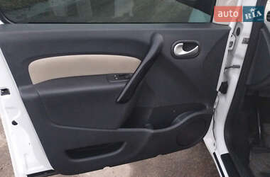 Минивэн Renault Kangoo 2012 в 