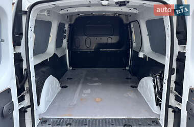 Грузовой фургон Renault Kangoo 2020 в 