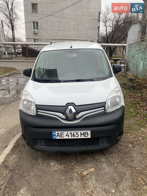 Мінівен Renault Kangoo 2017 в Дніпрі