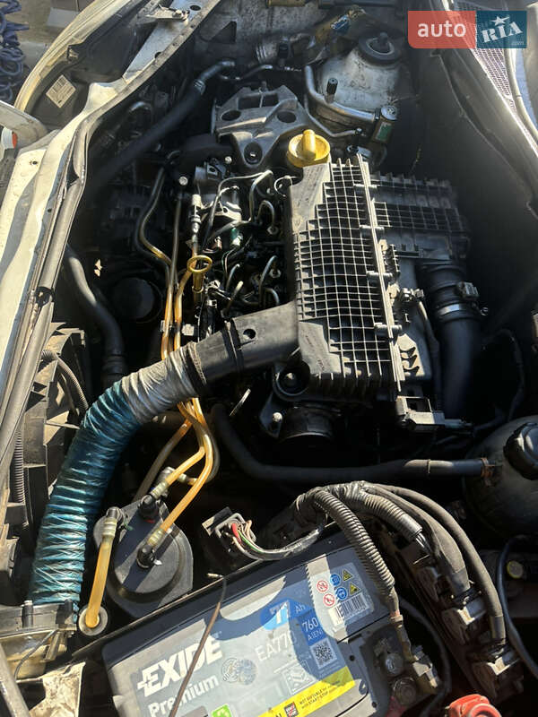 Минивэн Renault Kangoo 2004 в Шептицькому