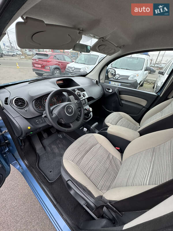 Минивэн Renault Kangoo 2012 в Киеве