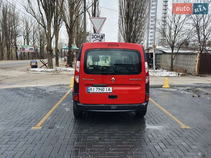 Минивэн Renault Kangoo 2014 в Киеве фото 5 Минивэн Renault Kangoo 2014 в Киеве