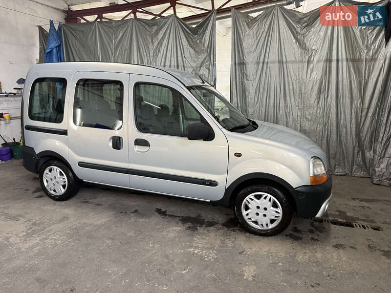 Мінівен Renault Kangoo 2002 в Калуші