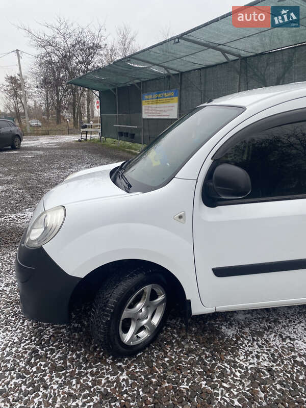 Грузовой фургон Renault Kangoo 2013 в Первомайске