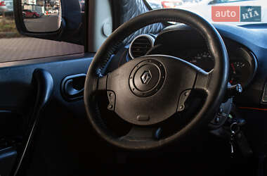 Минивэн Renault Kangoo 2011 в 