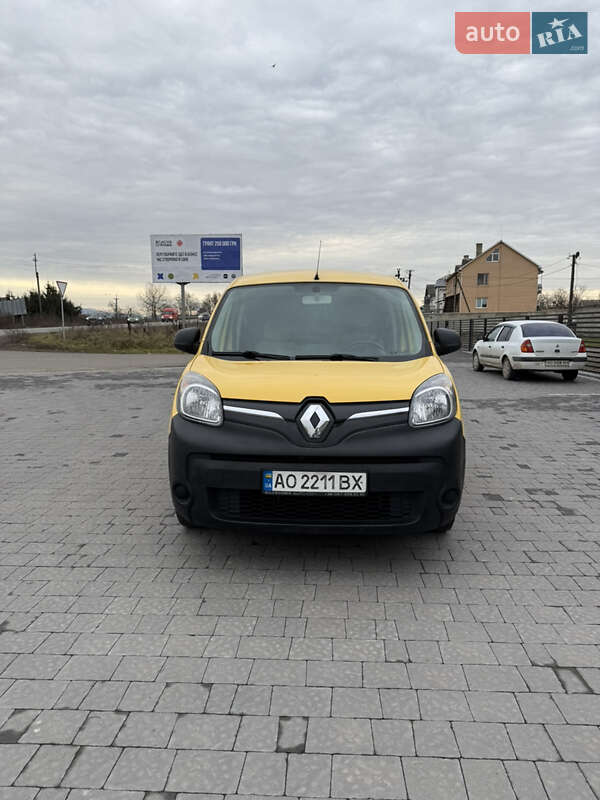 Грузовой фургон Renault Kangoo 2016 в Ужгороде