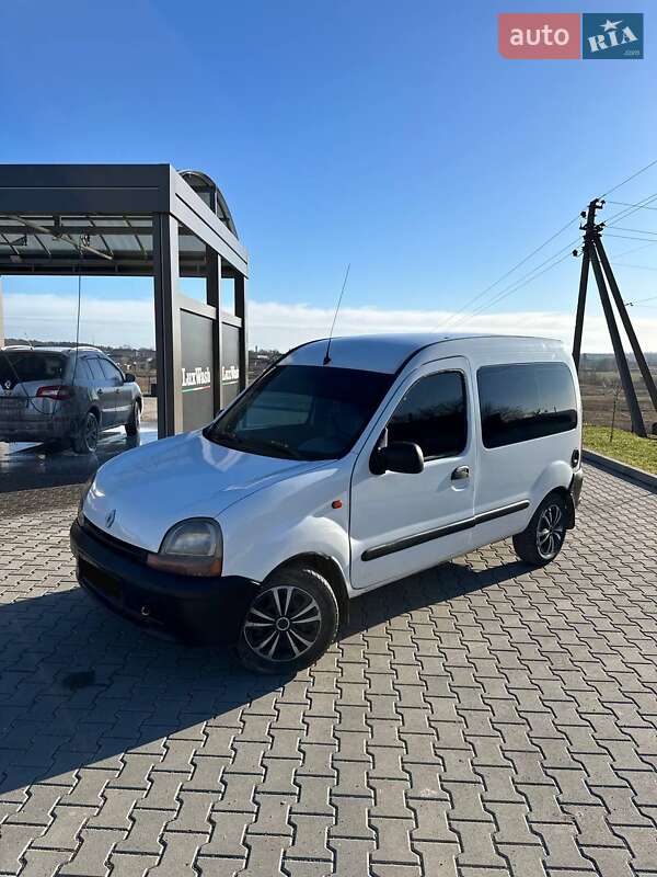 Минивэн Renault Kangoo 2000 в Шумске фото 15 Минивэн Renault Kangoo 2000 в Шумске