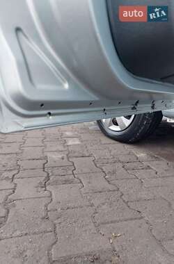 Минивэн Renault Kangoo 2012 в 