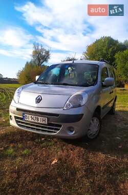 Минивэн Renault Kangoo 2009 в Хороле