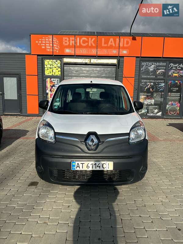 Минивэн Renault Kangoo 2016 в 