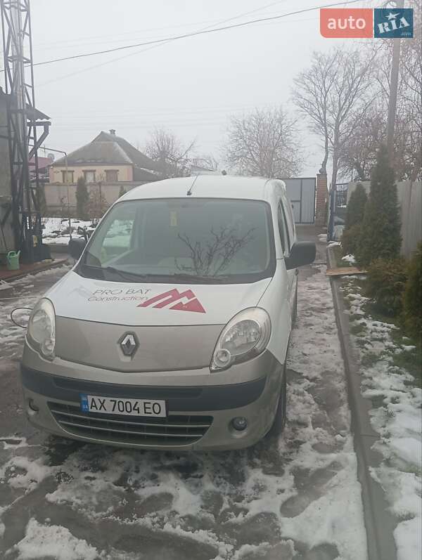 Грузовой фургон Renault Kangoo 2010 в Валках