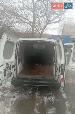 Грузовой фургон Renault Kangoo 2010 в Валках