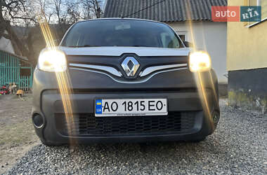 Грузовой фургон Renault Kangoo 2015 в Иршаве