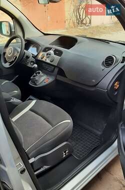 Мінівен Renault Kangoo 2011 в 