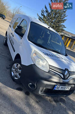 Вантажопасажирський фургон Renault Kangoo 2015 в Кривому Розі