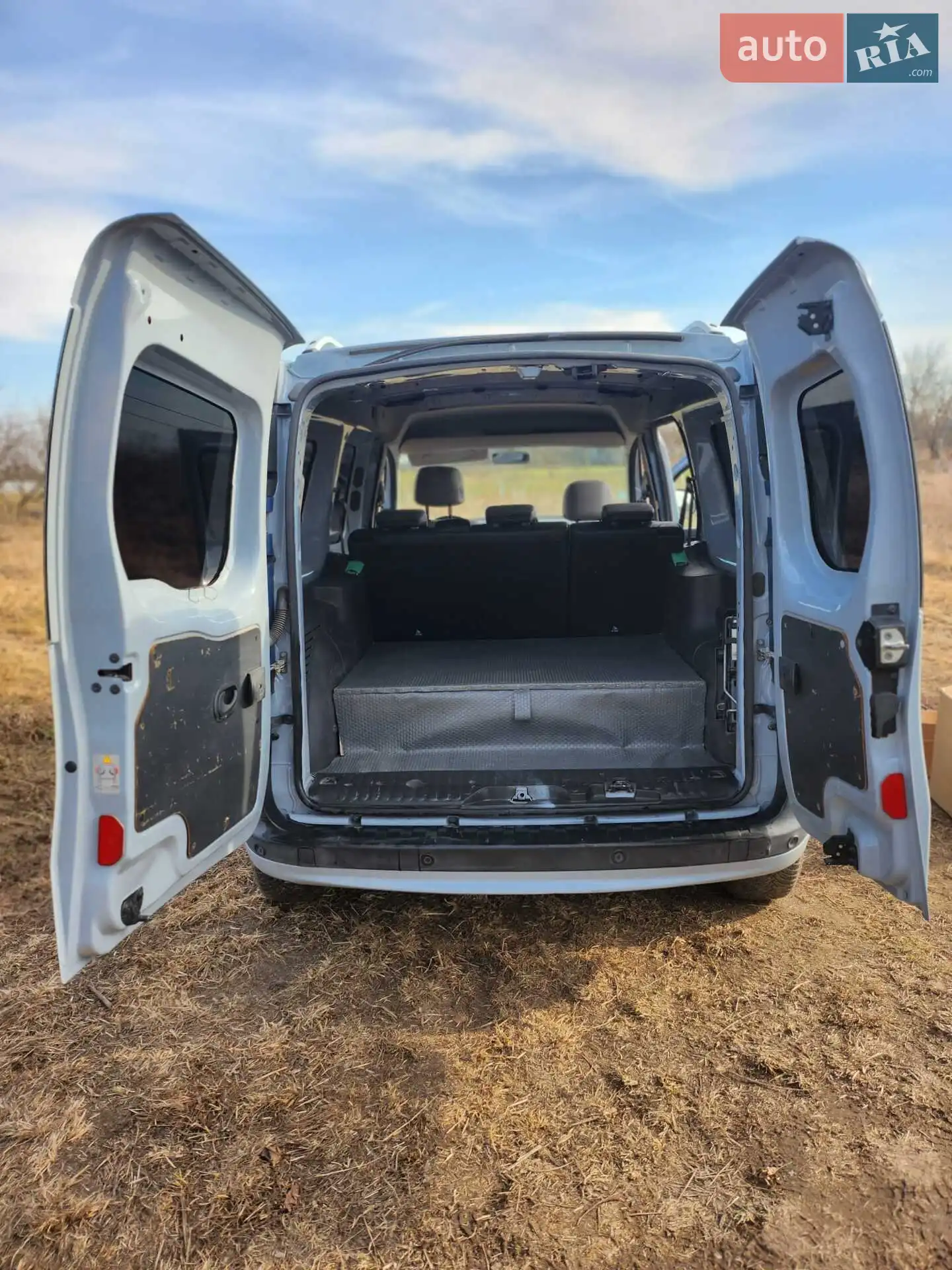 2015 Renault Kangoo - мініатюра 11