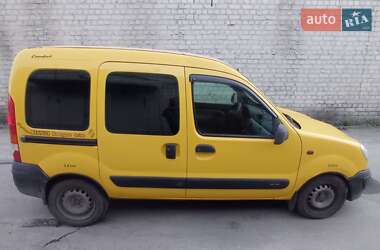 Минивэн Renault Kangoo 2003 в 