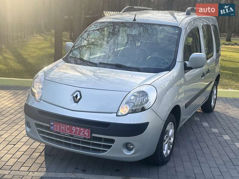 Минивэн Renault Kangoo 2009 в Шепетовке