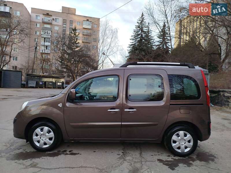 Мінівен Renault Kangoo 2011 в Рівному