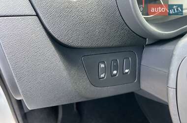 Минивэн Renault Kangoo 2016 в 