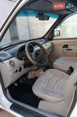 Минивэн Renault Kangoo 2005 в 