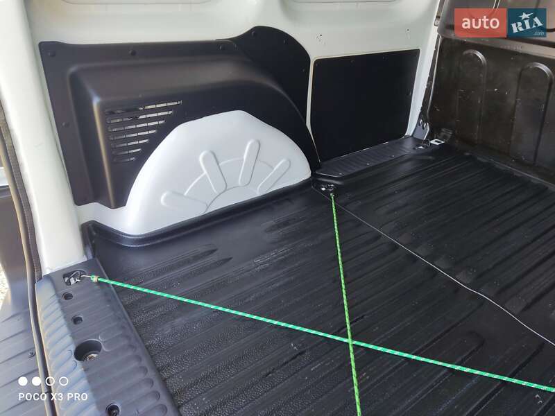 Грузовой фургон Renault Kangoo 2020 в Киеве