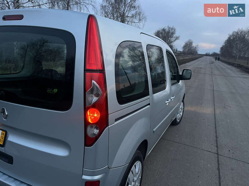 Мінівен Renault Kangoo 2009 в Сумах