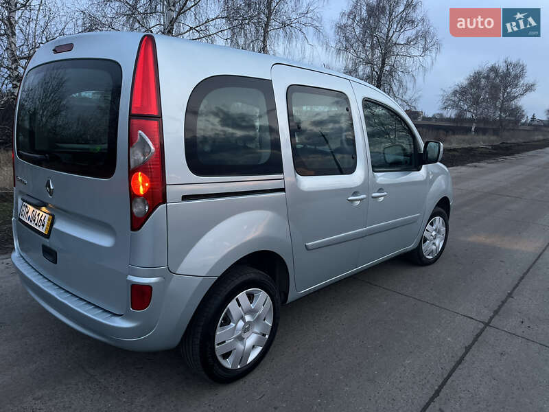 Мінівен Renault Kangoo 2009 в Сумах