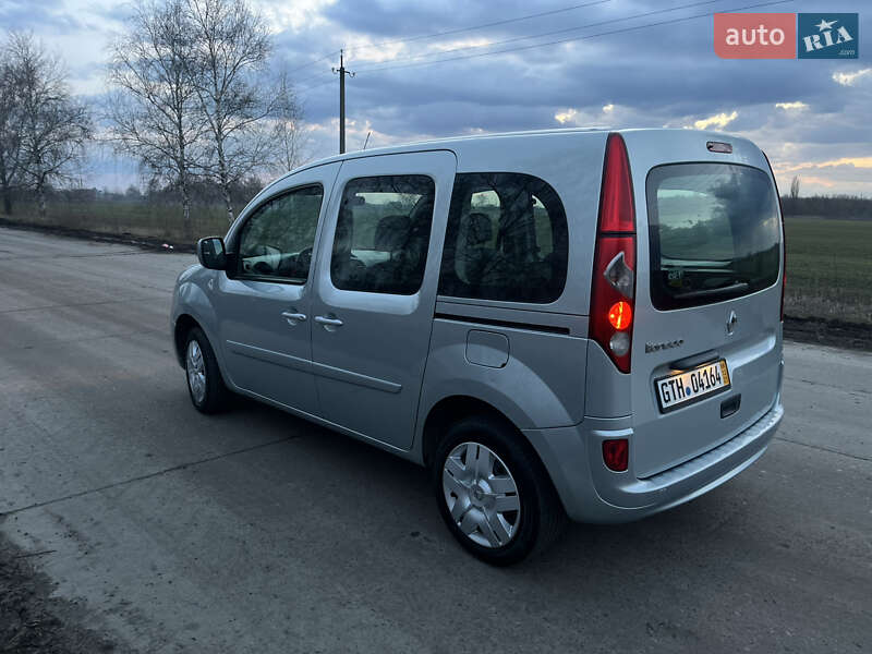 Мінівен Renault Kangoo 2009 в Сумах