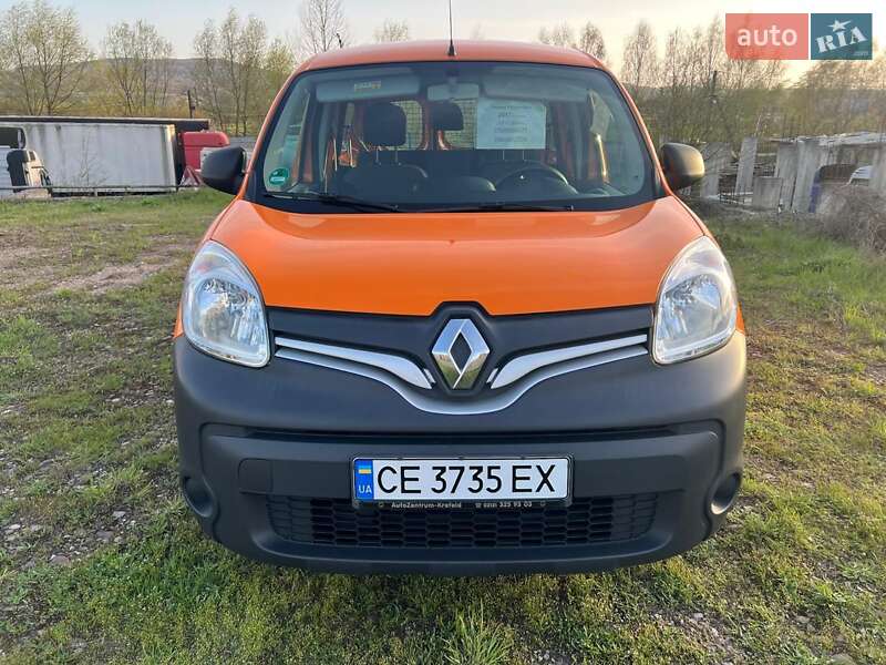 Мінівен Renault Kangoo 2017 в Чернівцях